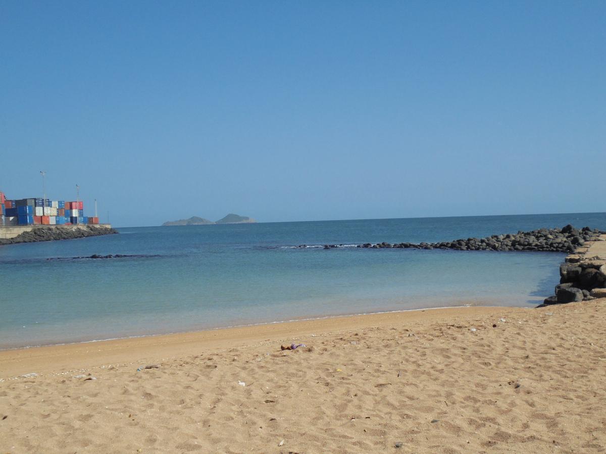 Residencialdes Bed & Breakfast Sao Tome Bagian luar foto